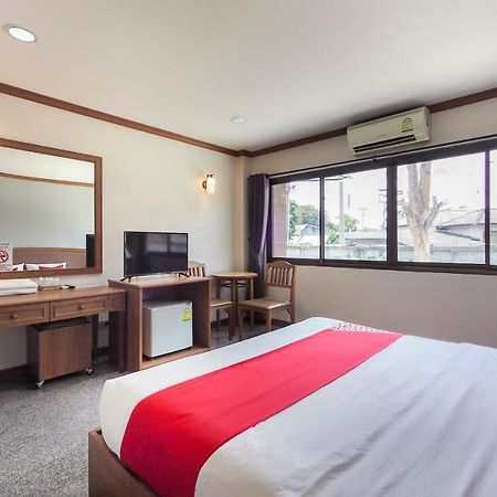 OYO 859 Golden Land Hotel Chiang Rai Buitenkant foto