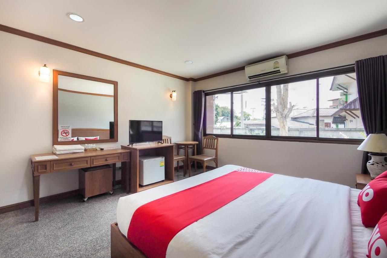 OYO 859 Golden Land Hotel Chiang Rai Buitenkant foto