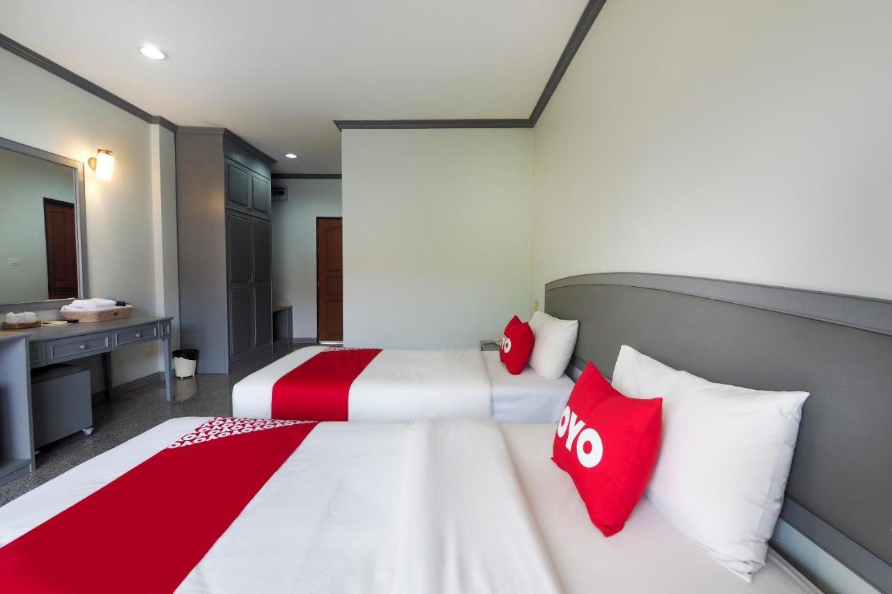 OYO 859 Golden Land Hotel Chiang Rai Buitenkant foto