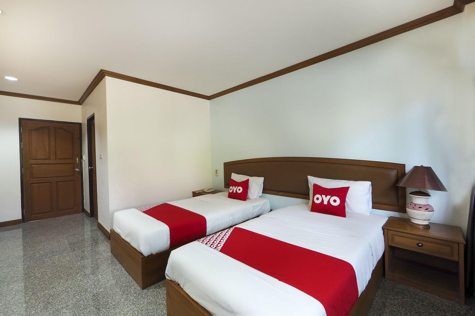 OYO 859 Golden Land Hotel Chiang Rai Buitenkant foto