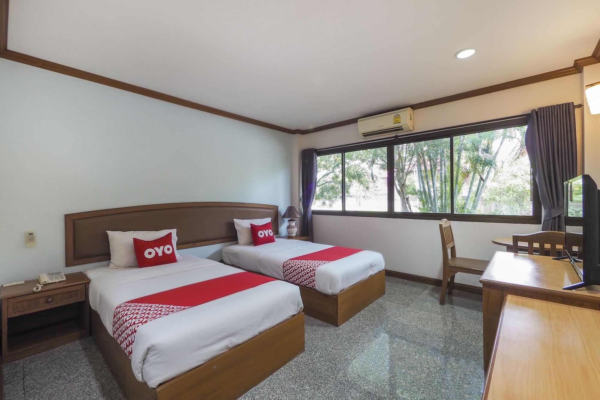 OYO 859 Golden Land Hotel Chiang Rai Buitenkant foto
