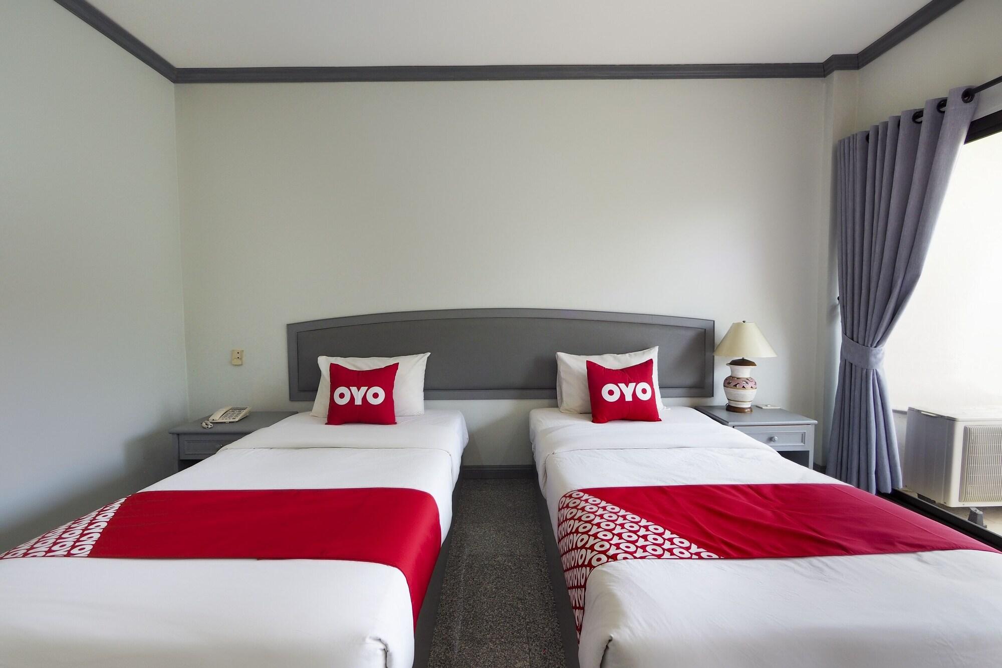 OYO 859 Golden Land Hotel Chiang Rai Buitenkant foto