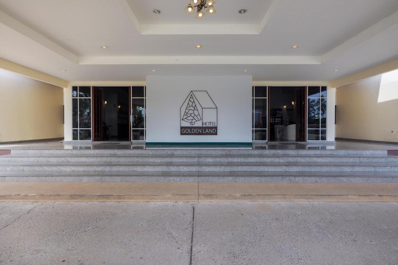 OYO 859 Golden Land Hotel Chiang Rai Buitenkant foto