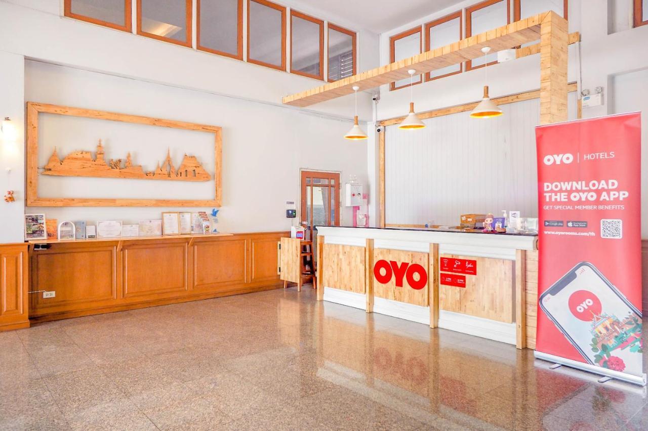 OYO 859 Golden Land Hotel Chiang Rai Buitenkant foto