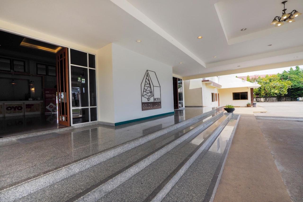 OYO 859 Golden Land Hotel Chiang Rai Buitenkant foto